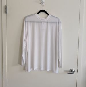 NWT Oak and Fort White Longsleeve Shirt OS